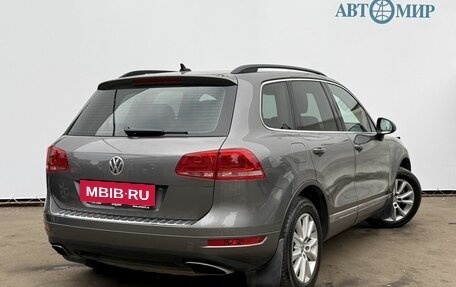 Volkswagen Touareg III, 2012 год, 1 830 000 рублей, 5 фотография
