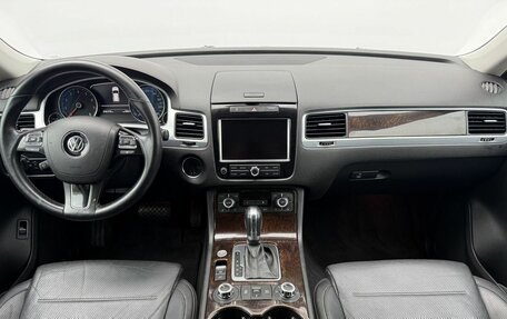Volkswagen Touareg III, 2012 год, 1 830 000 рублей, 17 фотография
