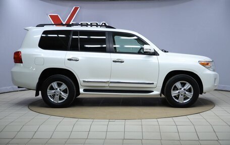Toyota Land Cruiser 200, 2013 год, 3 990 000 рублей, 4 фотография