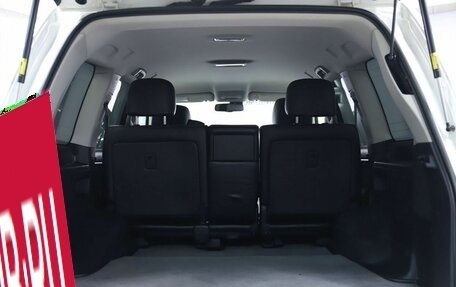 Toyota Land Cruiser 200, 2013 год, 3 990 000 рублей, 9 фотография