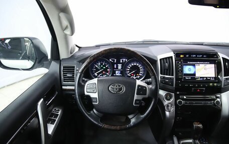 Toyota Land Cruiser 200, 2013 год, 3 990 000 рублей, 13 фотография