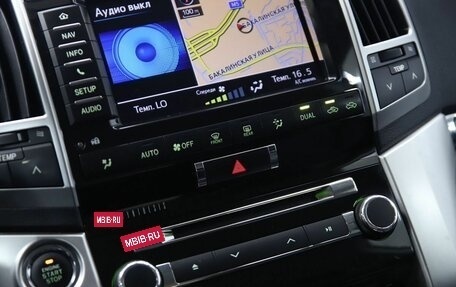 Toyota Land Cruiser 200, 2013 год, 3 990 000 рублей, 15 фотография