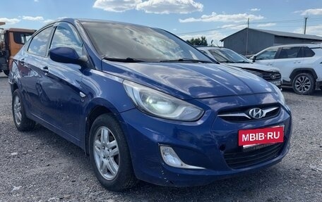 Hyundai Solaris II рестайлинг, 2012 год, 500 000 рублей, 2 фотография