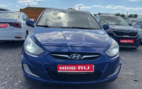 Hyundai Solaris II рестайлинг, 2012 год, 500 000 рублей, 1 фотография