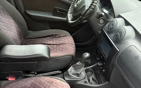 Nissan Almera, 2015 год, 650 000 рублей, 10 фотография