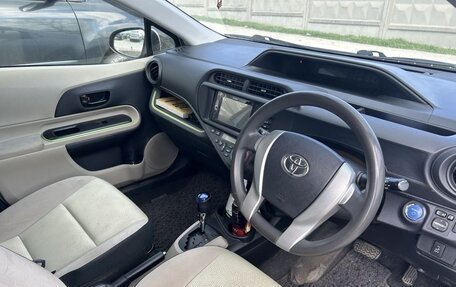 Toyota Aqua, 2026 год, 700 000 рублей, 2 фотография