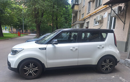 KIA Soul II рестайлинг, 2018 год, 1 750 000 рублей, 2 фотография