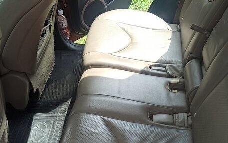 Toyota RAV4, 2006 год, 1 100 000 рублей, 10 фотография