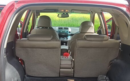 Toyota RAV4, 2006 год, 1 100 000 рублей, 14 фотография