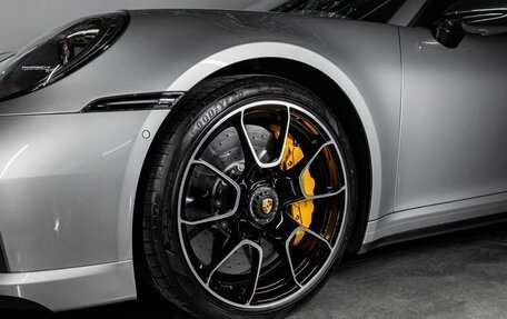 Porsche 911, 2021 год, 23 900 000 рублей, 20 фотография