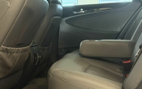 Hyundai Sonata VI, 2010 год, 1 140 000 рублей, 8 фотография