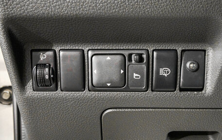 Nissan X-Trail, 2005 год, 649 000 рублей, 13 фотография