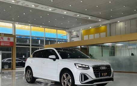 Audi Q2 I, 2021 год, 1 814 000 рублей, 2 фотография