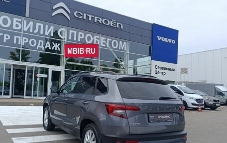 Skoda Karoq I, 2020 год, 2 400 000 рублей, 5 фотография