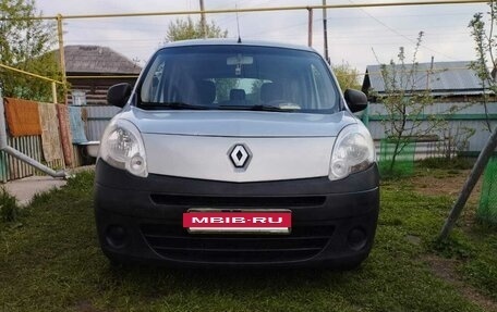 Renault Kangoo II рестайлинг, 2012 год, 540 000 рублей, 2 фотография