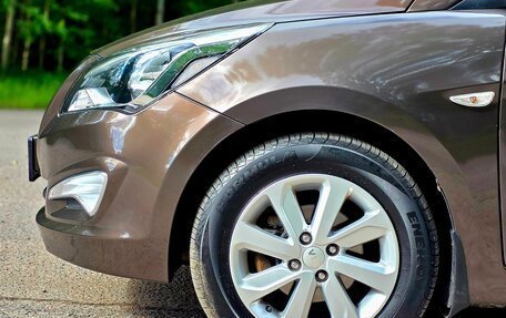 Hyundai Solaris II рестайлинг, 2015 год, 749 000 рублей, 13 фотография