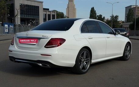 Mercedes-Benz E-Класс, 2018 год, 3 490 000 рублей, 3 фотография