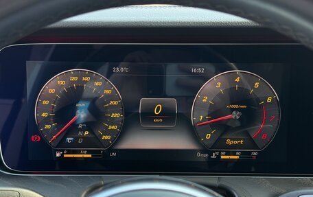 Mercedes-Benz E-Класс, 2018 год, 3 490 000 рублей, 15 фотография