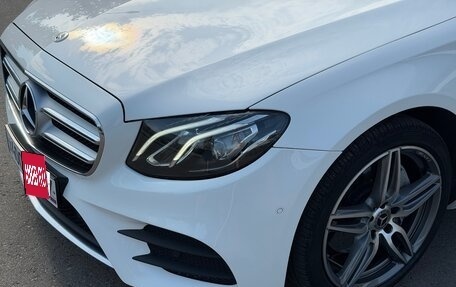 Mercedes-Benz E-Класс, 2018 год, 3 490 000 рублей, 8 фотография