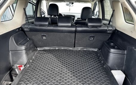 Mitsubishi Outlander III рестайлинг 3, 2016 год, 2 050 000 рублей, 6 фотография
