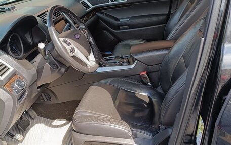 Ford Explorer VI, 2013 год, 2 000 000 рублей, 5 фотография