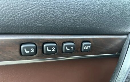 Toyota Land Cruiser 200, 2015 год, 4 290 000 рублей, 19 фотография