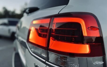 Toyota Land Cruiser 200, 2015 год, 4 290 000 рублей, 11 фотография