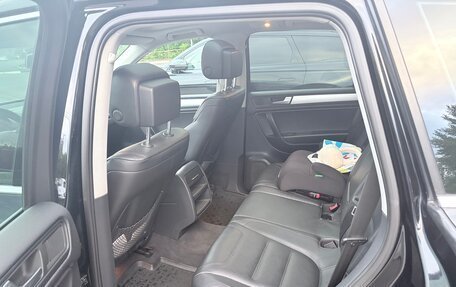 Volkswagen Touareg III, 2011 год, 1 750 000 рублей, 7 фотография