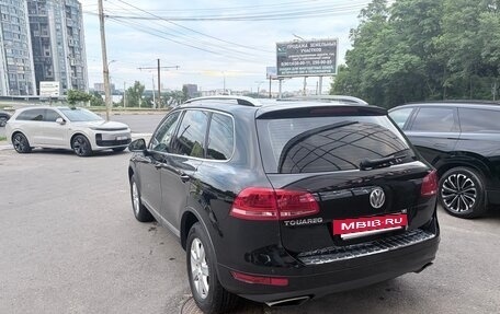 Volkswagen Touareg III, 2011 год, 1 750 000 рублей, 6 фотография