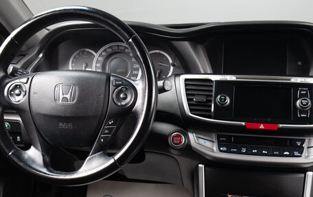 Honda Accord IX рестайлинг, 2013 год, 1 299 000 рублей, 9 фотография