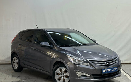 Hyundai Solaris II рестайлинг, 2016 год, 930 000 рублей, 2 фотография