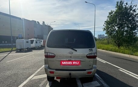 Hyundai H-1 II рестайлинг, 2006 год, 899 000 рублей, 5 фотография