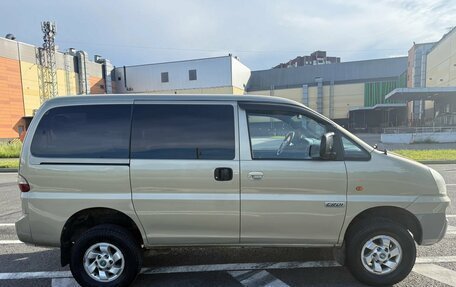 Hyundai H-1 II рестайлинг, 2006 год, 899 000 рублей, 8 фотография