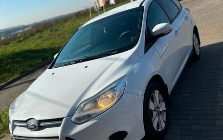 Ford Focus III, 2012 год, 590 000 рублей, 3 фотография