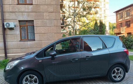 Opel Meriva, 2012 год, 588 000 рублей, 2 фотография
