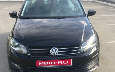 Volkswagen Polo VI (EU Market), 2015 год, 945 000 рублей, 1 фотография