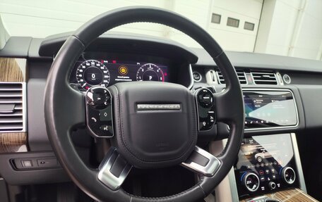 Land Rover Range Rover IV рестайлинг, 2018 год, 4 995 000 рублей, 11 фотография