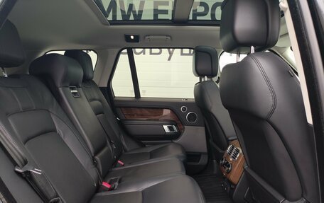 Land Rover Range Rover IV рестайлинг, 2018 год, 4 995 000 рублей, 16 фотография