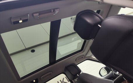 Land Rover Range Rover IV рестайлинг, 2018 год, 4 995 000 рублей, 17 фотография