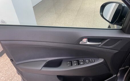 Hyundai Tucson III, 2019 год, 2 450 000 рублей, 17 фотография