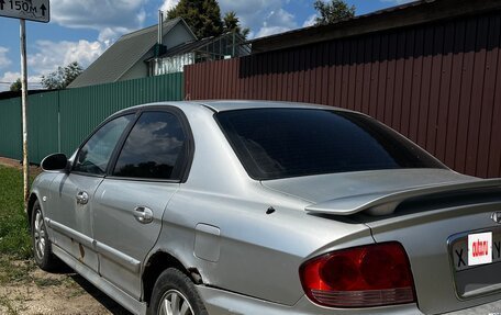 Hyundai Sonata IV рестайлинг, 2004 год, 300 000 рублей, 3 фотография