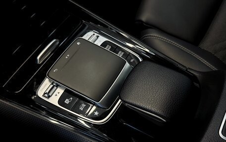 Mercedes-Benz GLB, 2020 год, 3 420 000 рублей, 21 фотография