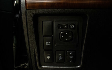Toyota Land Cruiser Prado 150 рестайлинг 2, 2015 год, 3 229 000 рублей, 14 фотография
