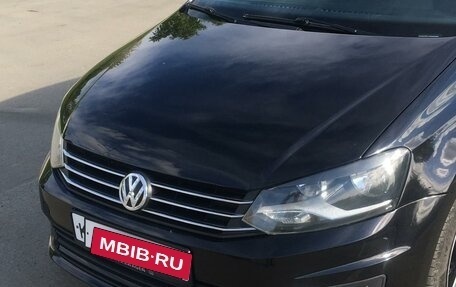 Volkswagen Polo VI (EU Market), 2015 год, 945 000 рублей, 3 фотография