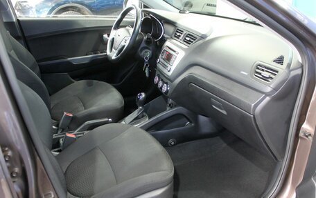 KIA Rio III рестайлинг, 2016 год, 1 015 000 рублей, 16 фотография