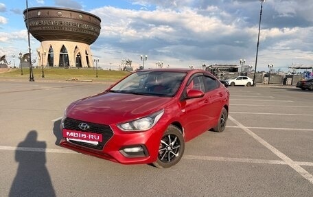 Hyundai Solaris II рестайлинг, 2017 год, 850 000 рублей, 2 фотография