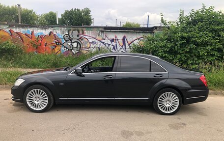Mercedes-Benz S-Класс, 2011 год, 1 700 000 рублей, 2 фотография