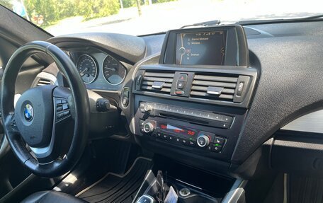BMW 1 серия, 2011 год, 970 000 рублей, 8 фотография