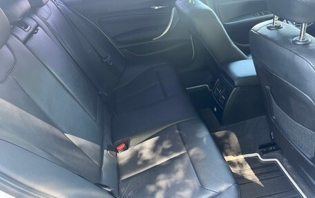BMW 1 серия, 2011 год, 970 000 рублей, 10 фотография