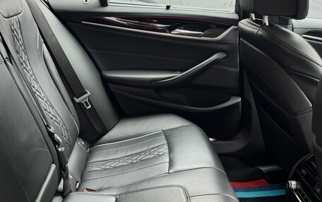 BMW 5 серия, 2020 год, 4 800 000 рублей, 15 фотография